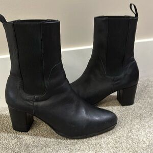 The High-Line Chelsea Boot